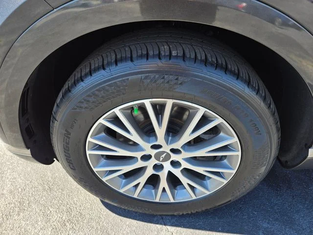 Used 2024 Gray Genesis 2.5T image 24