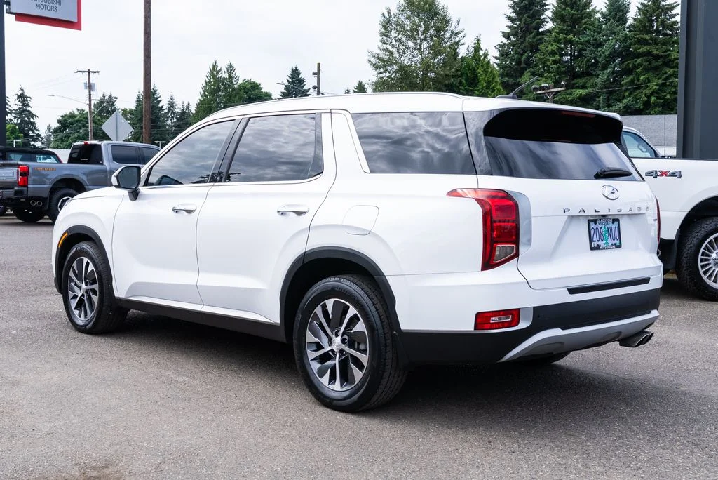 Used 2020 White Hyundai SEL image 5