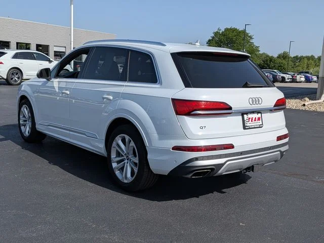 Used 2025 White Audi 55 Prestige image 5