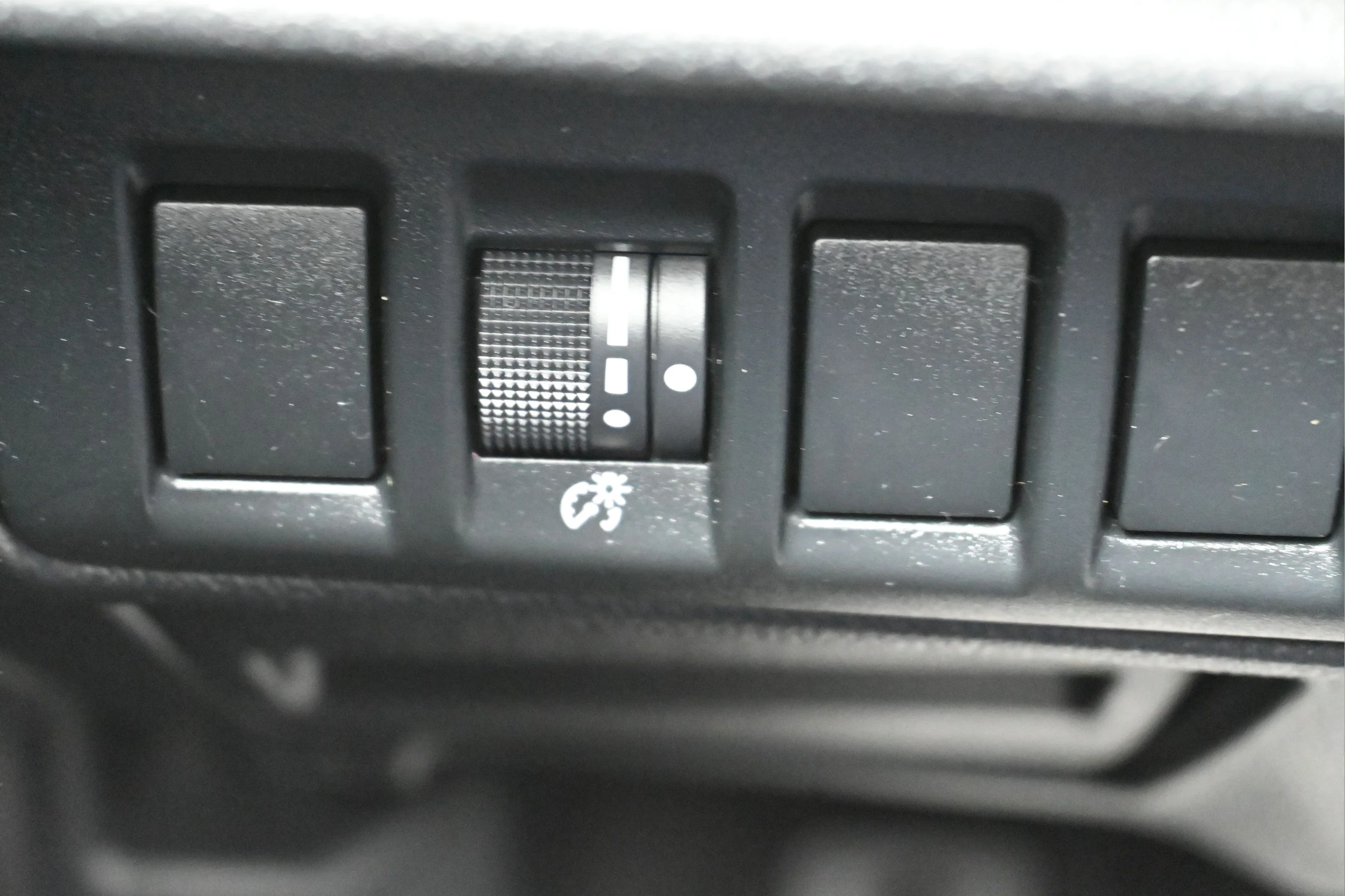 Used 2021 Ice Silver Metallic Subaru Premium image 16