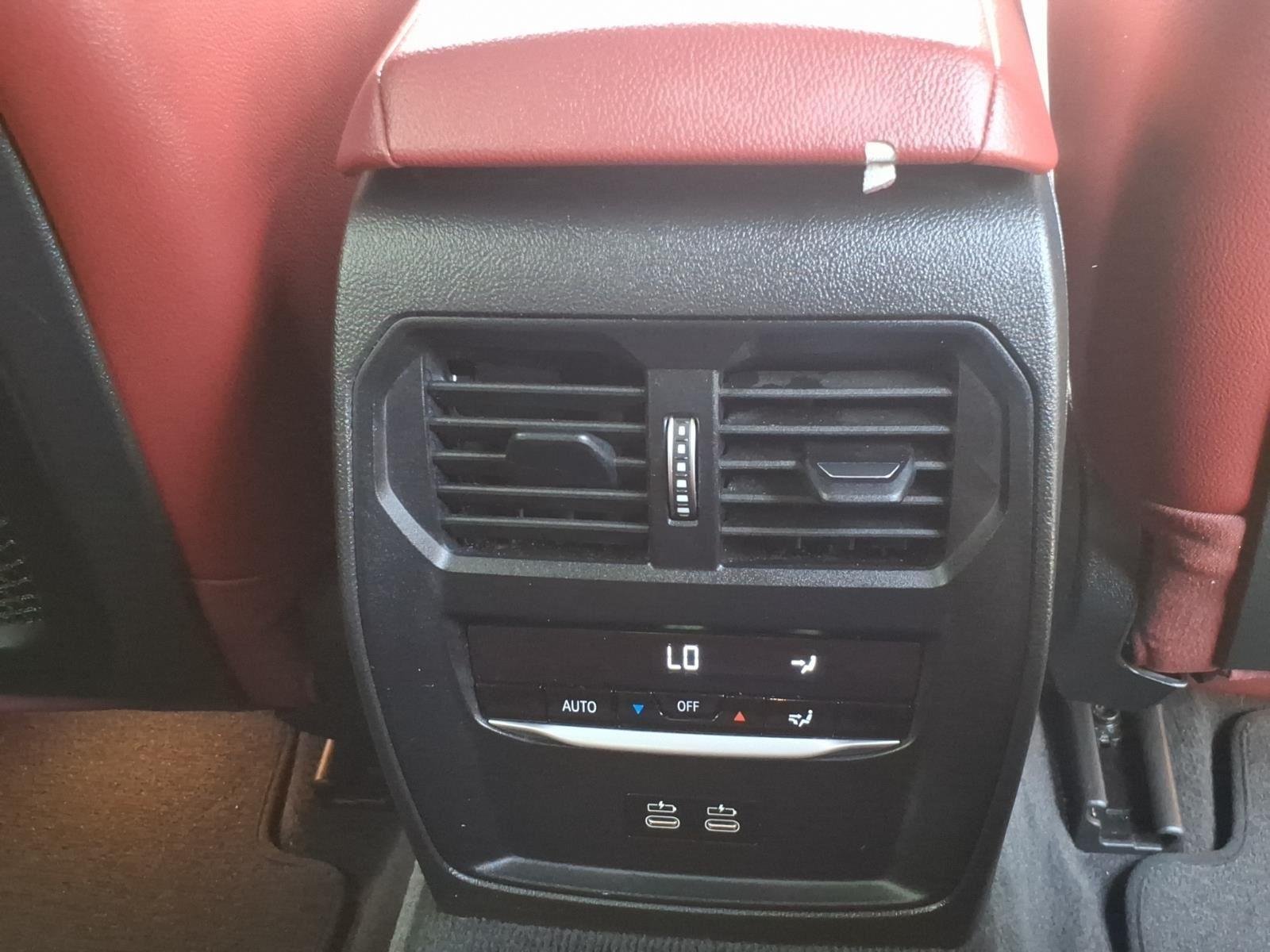 Used 2022 Black Sapphire Metallic BMW 430i image 22