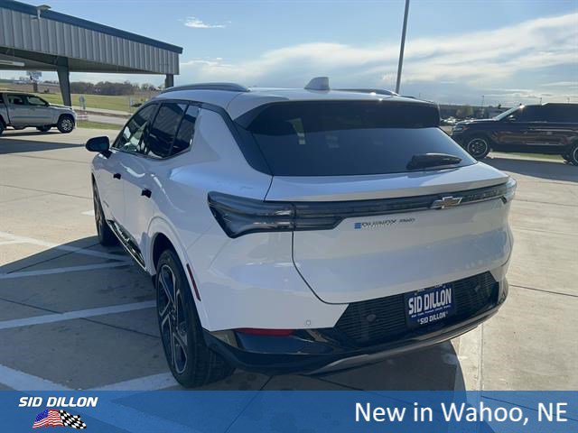 New 2026 Summit White Chevrolet LT image 3