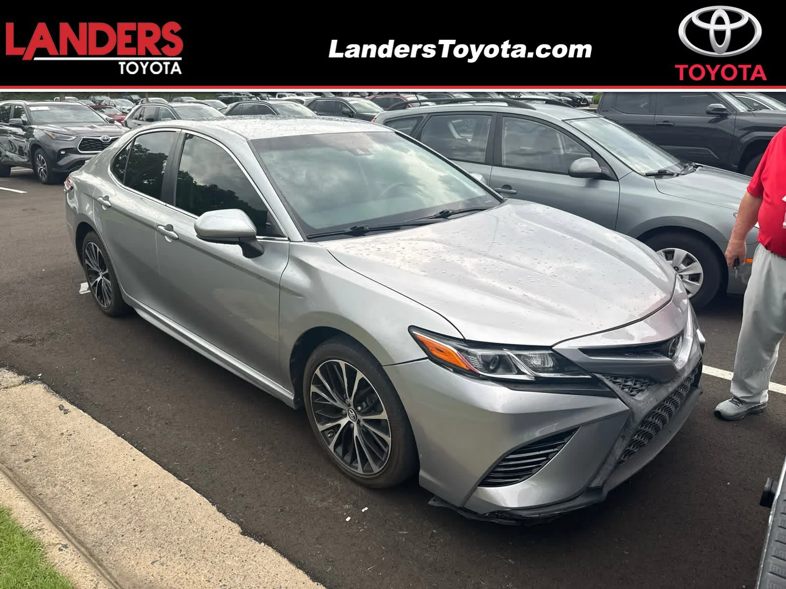2018 Toyota Camry 2.5 Auto SE's photo
