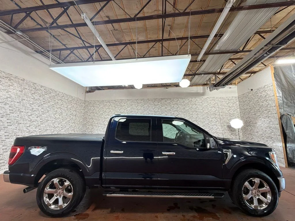 Used 2021 Blue Metallic Ford XLT image 8
