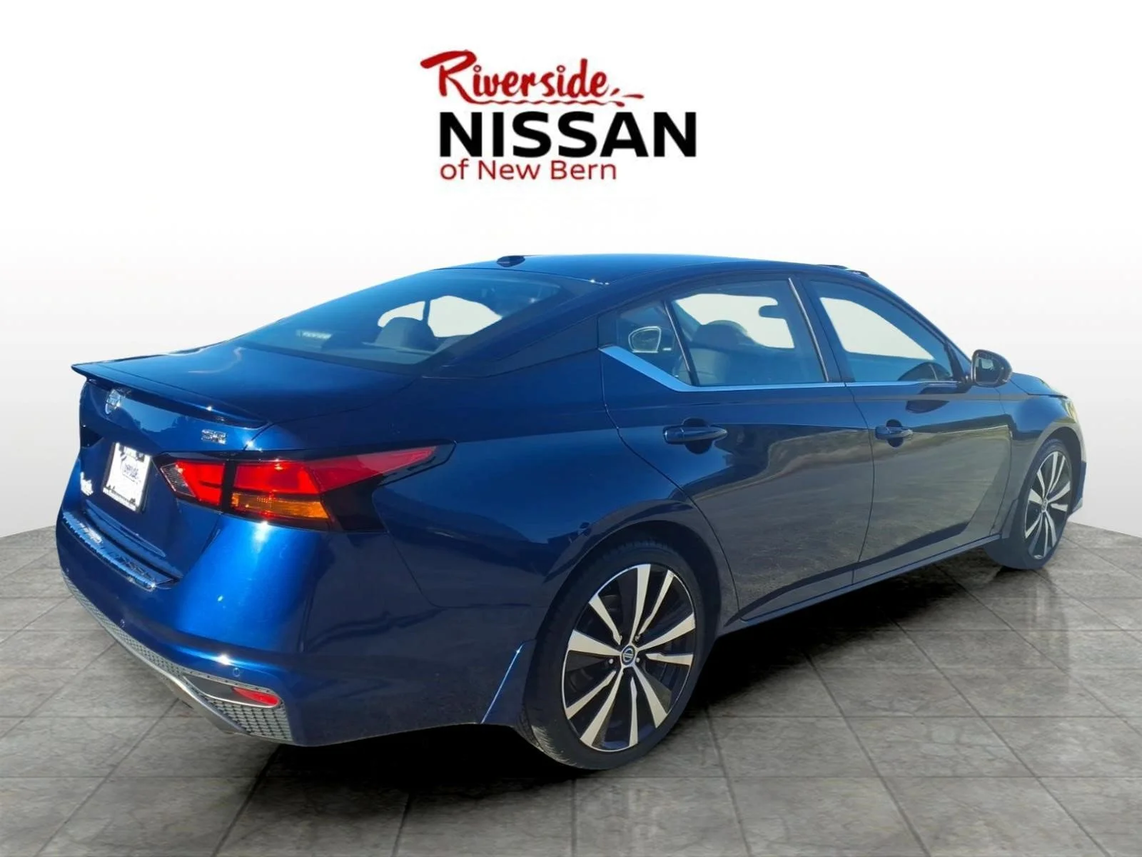 Used 2021 Nissan Altima SR with VIN 1N4BL4CV7MN404250 for sale in New Bern, NC