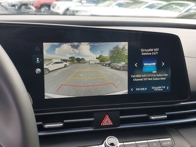 2025 Hyundai Elantra SEL - Photo 18