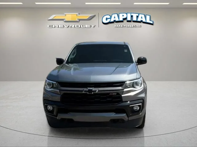 Used 2022 Satin Steel Metallic Chevrolet Z71 image 9