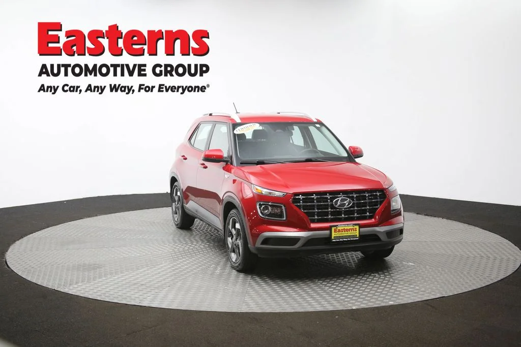 Used 2023 Red Hyundai Limited image 52