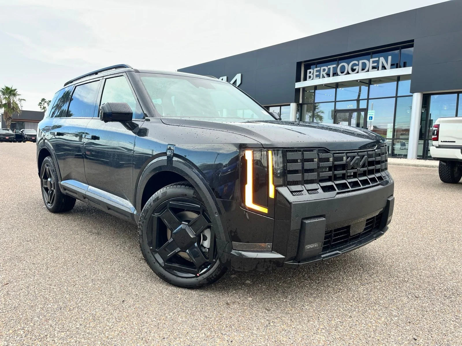New 2027 Black Kia X-Line SX image 1