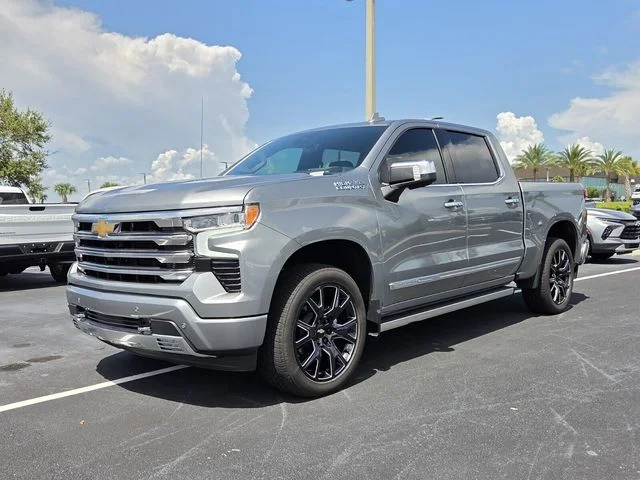 Used 2026 Gray Chevrolet High Country image 2