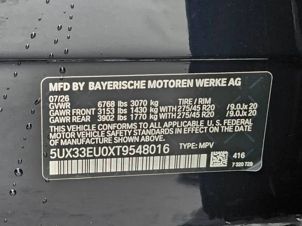 New 2026 Black BMW M60i image 32