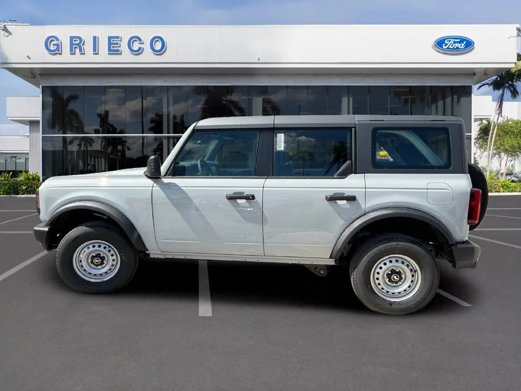 New 2026 White Ford Base image 4