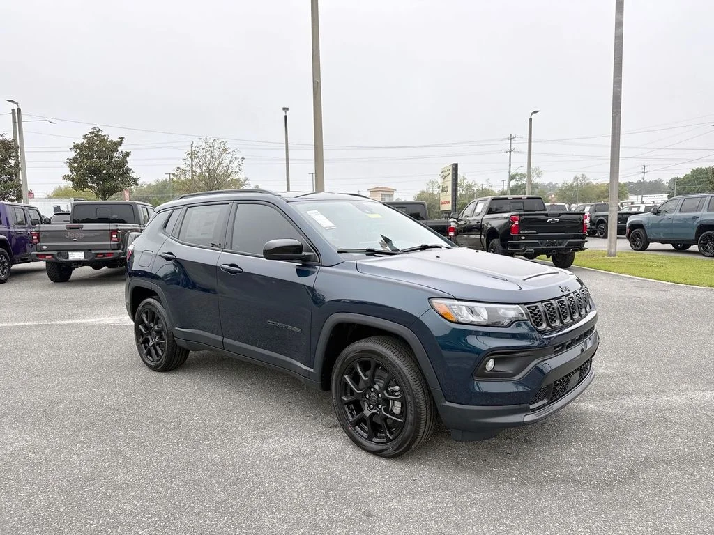 2026 Jeep Compass Altitude 4X4's photo