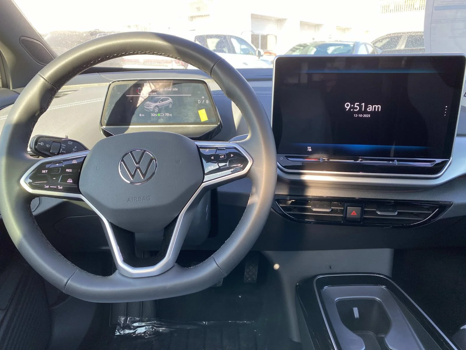 2025 Volkswagen ID.4 PRO - Photo 8