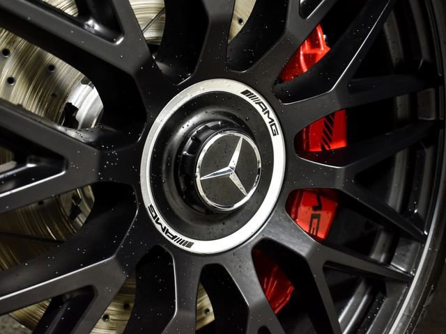 New 2026 MANUFAKTUR Silicon Grey Mercedes-Benz GLS 63 AMG® image 74