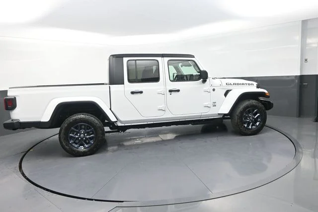 New 2026 Bright White Clear-Coat Exterior Paint Jeep 85th Anniversary Edition image 10
