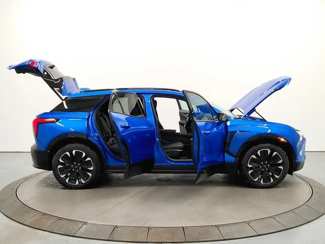 2025 Chevrolet Blazer EV RS - Photo 16