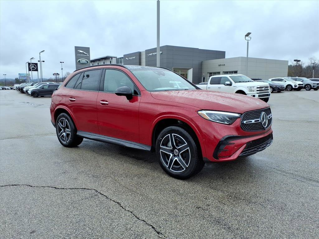2026 Mercedes-Benz GLC GLC 300 4MATIC's photo