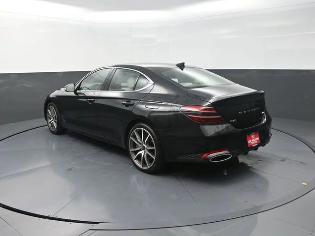 Used 2025 Black Genesis 2.5T image 6
