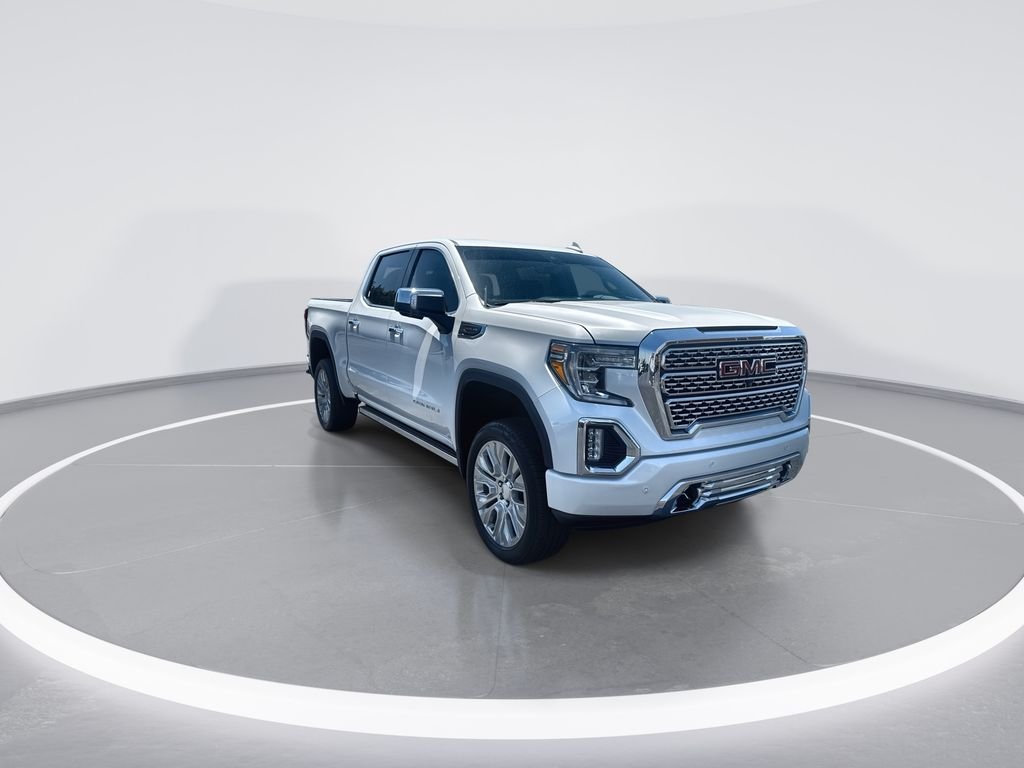 Used 2021 White GMC Denali image 2