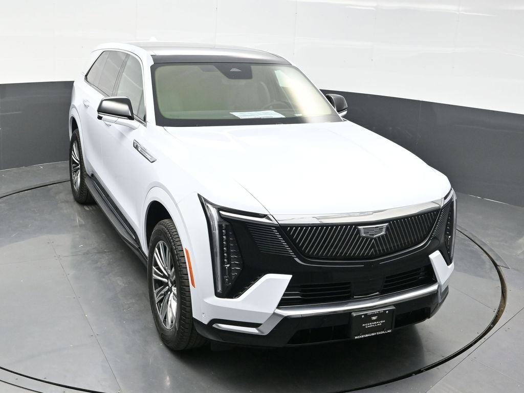 New 2026 Vibrant White Tricoat Cadillac Luxury image 17
