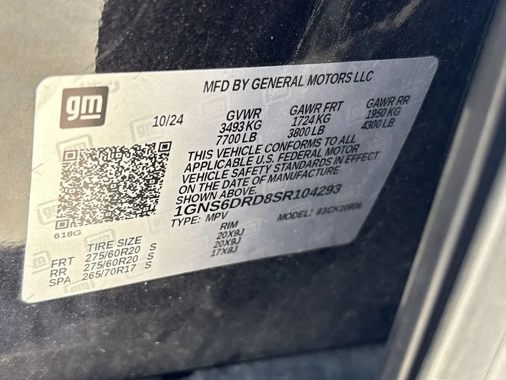 2025 Chevrolet Suburban Z71 - Photo 15