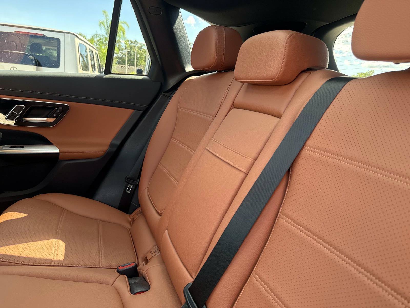 Certified Used 2023 White Mercedes-Benz 300 image 13