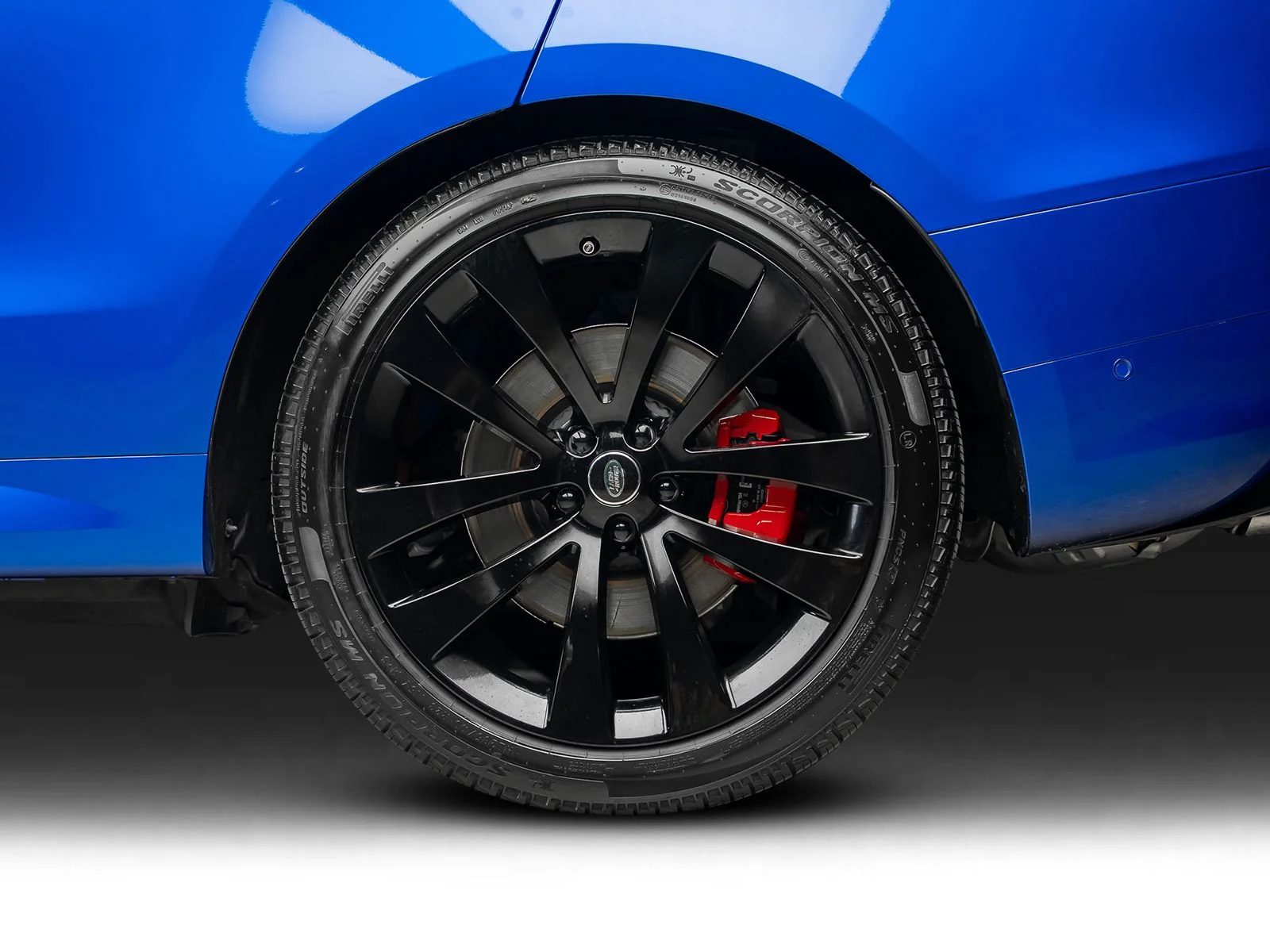 Used 2025 Blue Land Rover Autobiography image 22