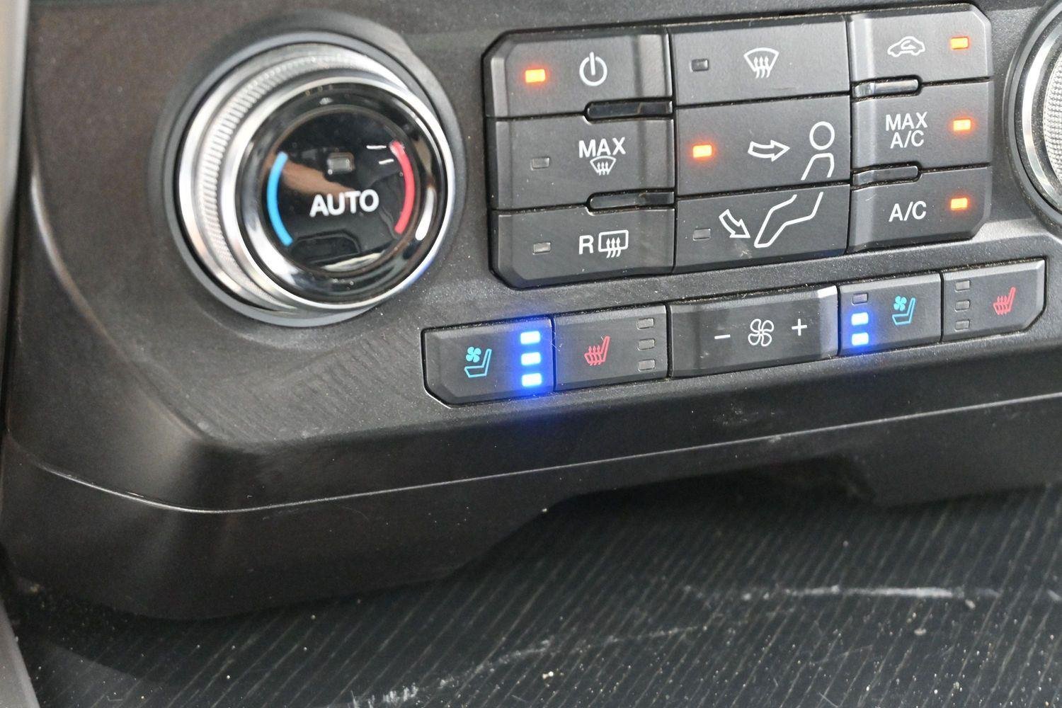 Used 2021 Velocity Blue Ford Platinum image 23