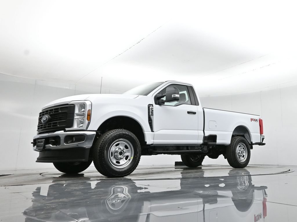 New 2026 Oxford White Ford XL image 36
