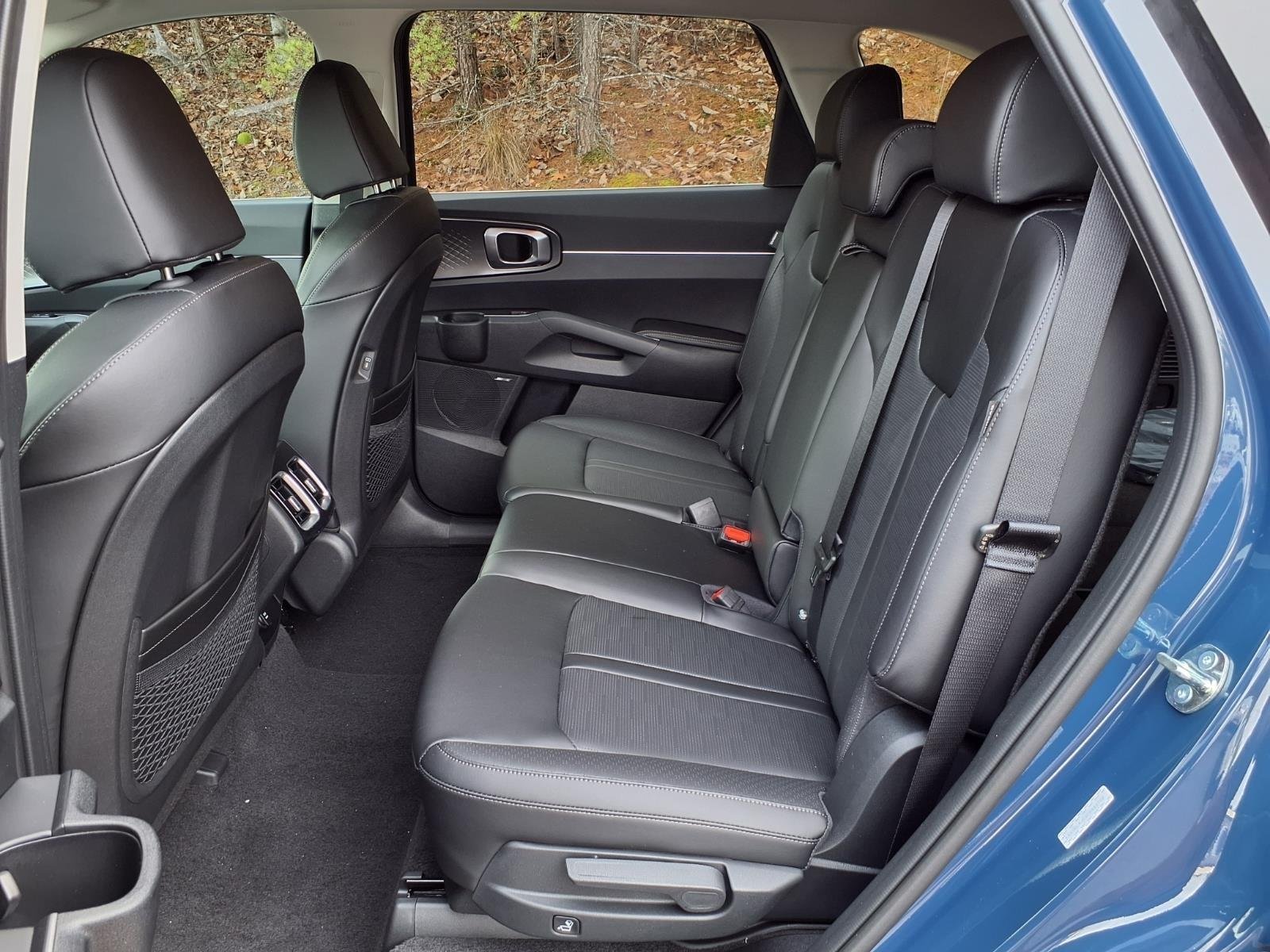 New 2026 Midnight Lake Blue Kia S image 4