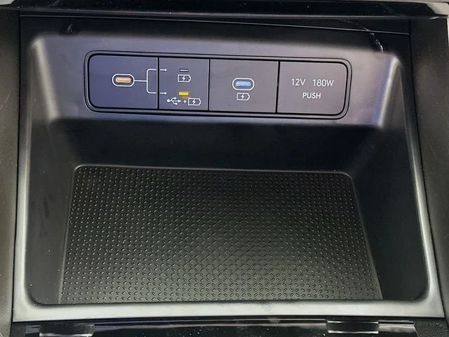 New 2026 Hyundai TUCSON SEL Plus