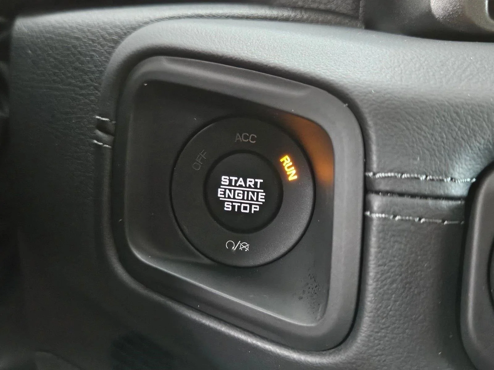 New 2026 Bright White Clearcoat Jeep Texas Trail image 13