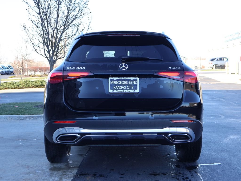 New 2026 Black Mercedes-Benz GLC 300 image 6