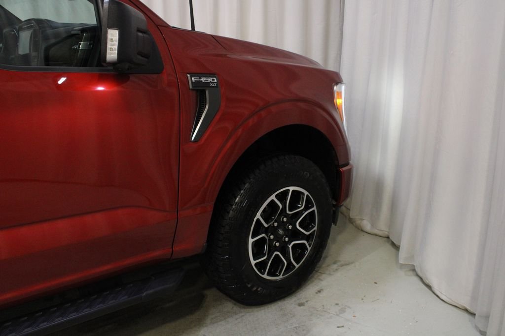 Used 2023 Red Ford XLT image 27