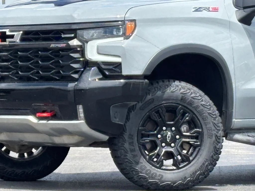Used 2024 Gray Chevrolet ZR2 image 2