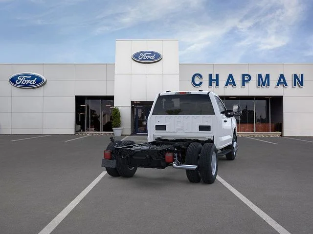 New 2026 Oxford White Ford F-350® XL image 8