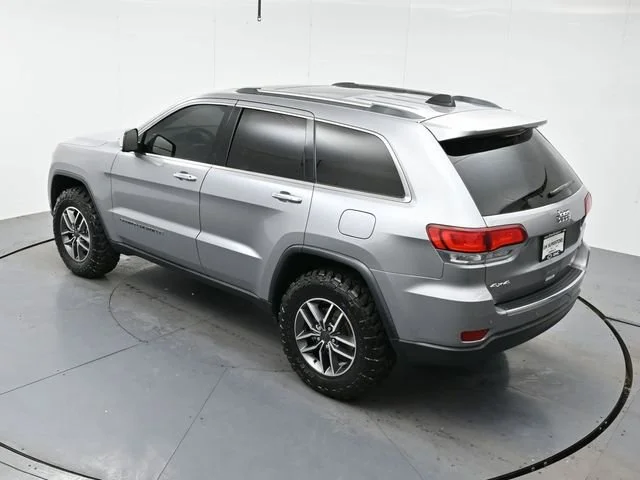 Used 2020 Billet Silver Metallic Clearcoat Jeep Limited image 35