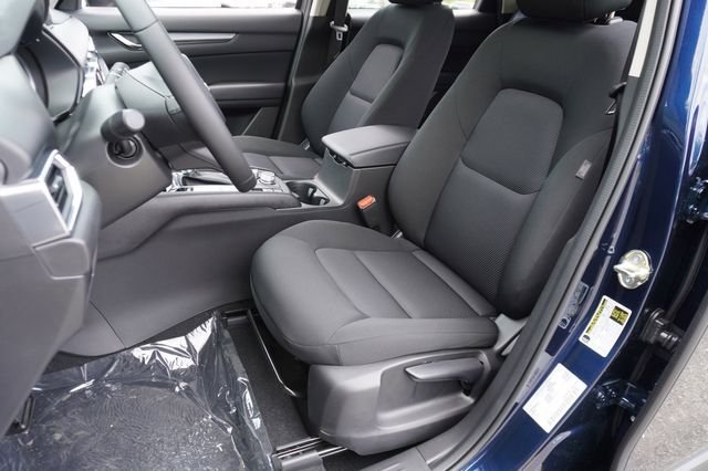 2025 Mazda CX-5 S - Photo 17