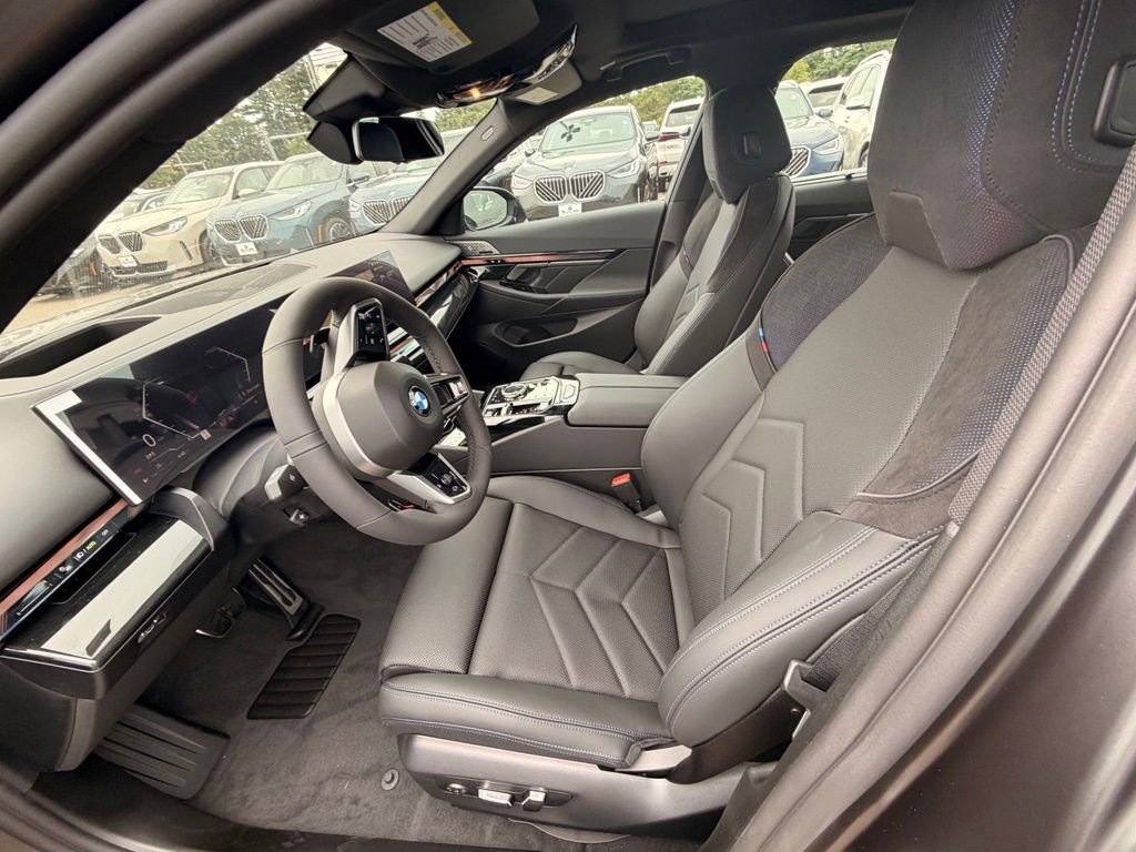 New 2027 Gray BMW 540i xDrive image 6