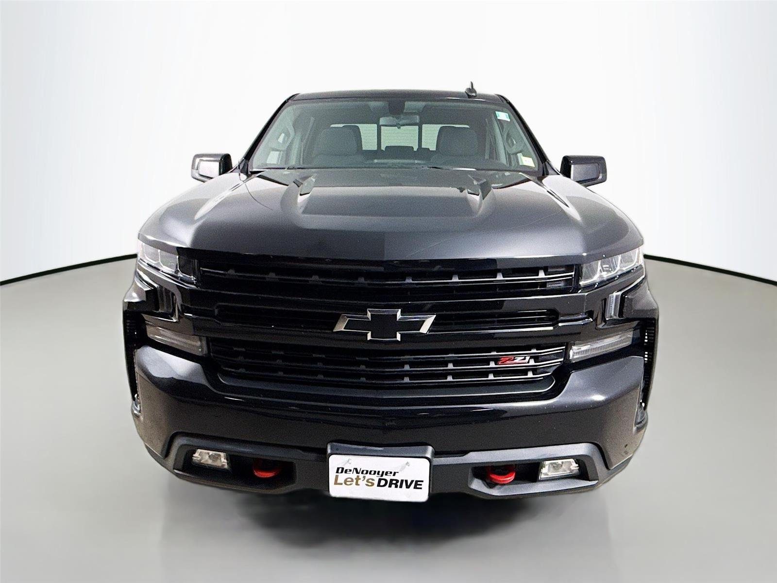Used 2020 BLACK Chevrolet LT Trail Boss image 4