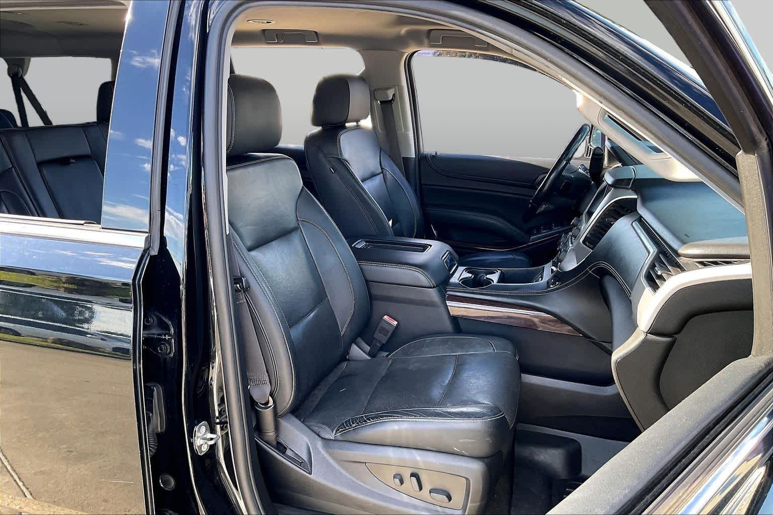 Used 2018 Onyx Black GMC SLT image 8