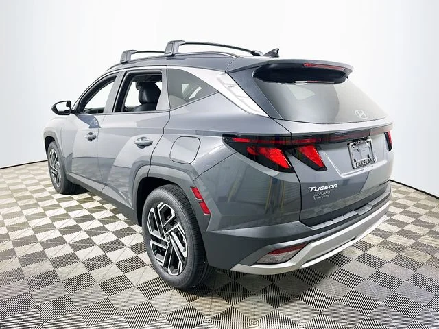 New 2026 Hyundai TUCSON SEL Plus