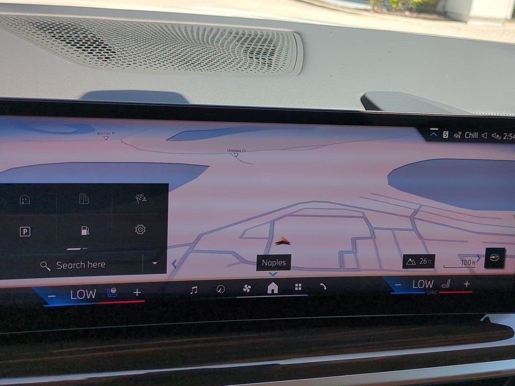 New 2027 Alpine White BMW xDrive40i image 22