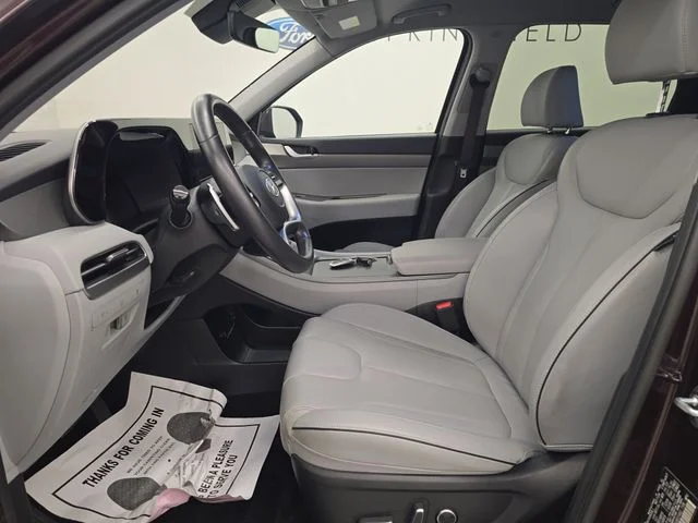 Used 2025 Burgundy Hyundai SEL image 21