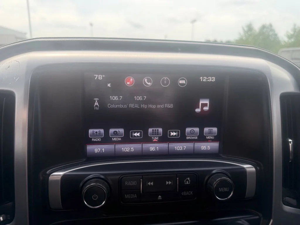 Used 2016 Blue GMC SLT image 23