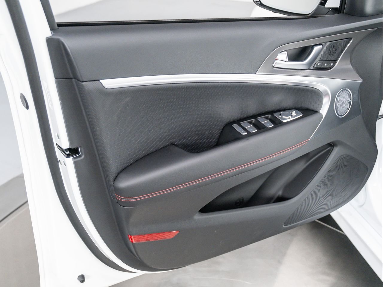 2026 GENESIS G70 Sport Prestige - Photo 27