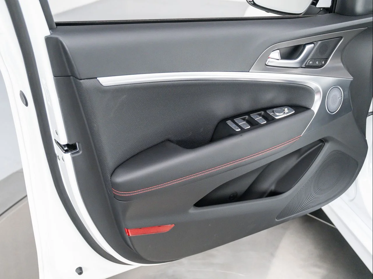 2026 GENESIS G70 Sport Prestige - Photo 27