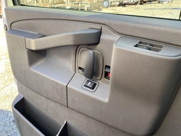 Used 2024 White Chevrolet Work Van image 10
