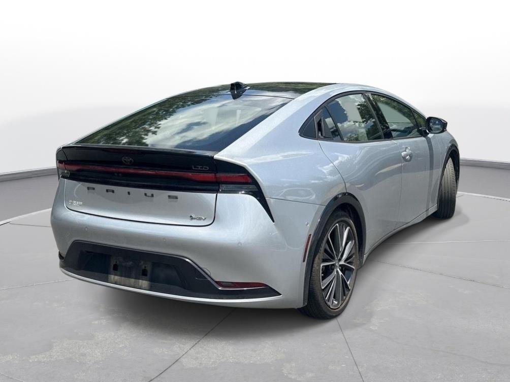 Certified Used 2024 Cutting Edge Toyota Limited image 6